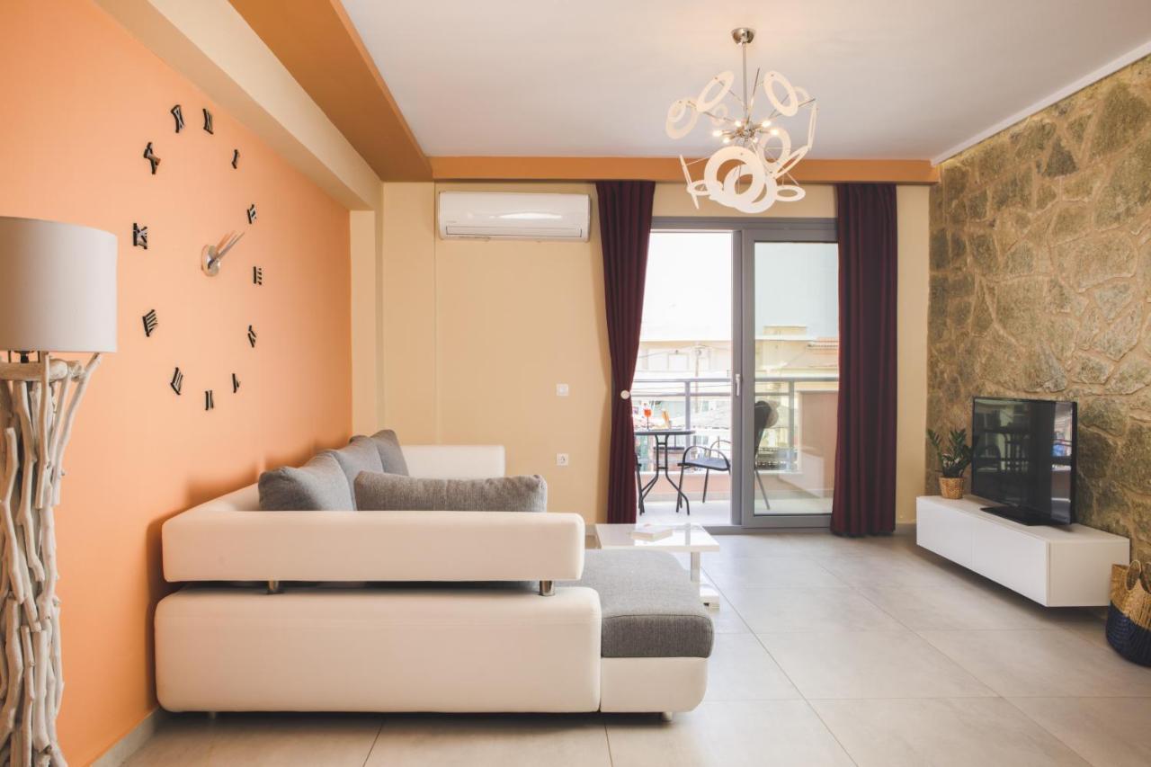 Gold Olive Suites Alikanás Exterior foto